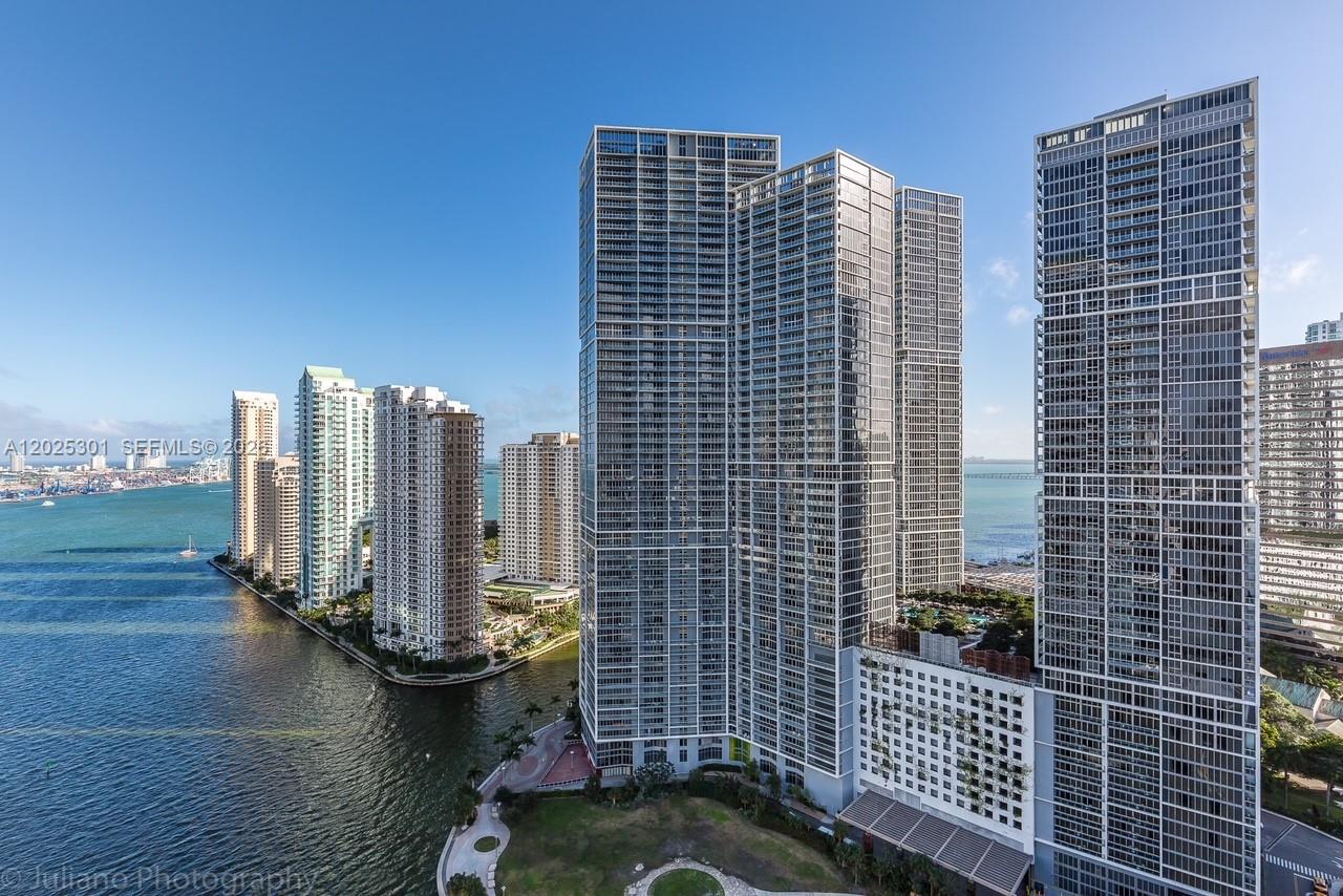 Spectacular 2 bedrooms 2 bathrooms and a half, plus a good size STORAGE, corner unit with astonishing ocean views, bay views, canal views, views of the entire brickell skyline,  Residents enjoy world-class amenities including resort-style pools, a full-service spa, state-of-the-art fitness center, 24-hour concierge, valet, and exclusive access to renowned on-site dining such as Zuma Miami and Area 31. Ideally located in the heart of Downtown Miami, just minutes from Brickell, Whole Foods, Bayfront Park, and Brickell City Centre, this residence offers the perfect blend of luxury, convenience, and lifestyle.