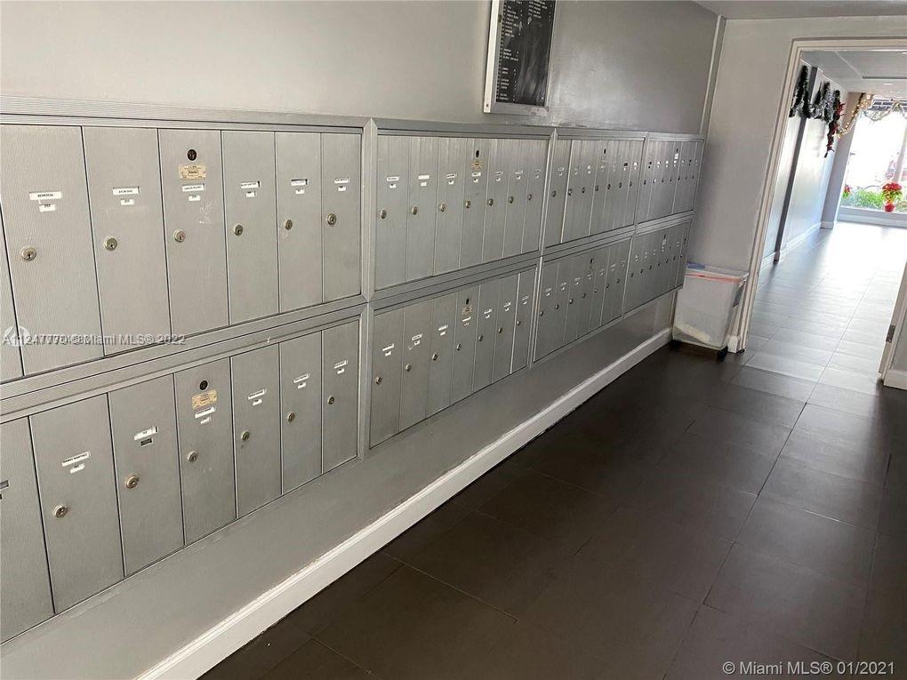 LINCOLN TOWERS CONDO - Residential Lease