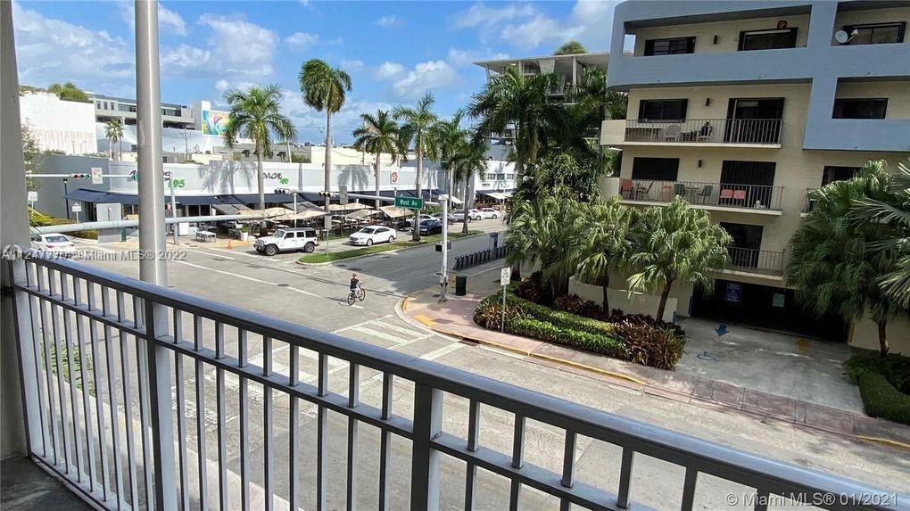 LINCOLN TOWERS CONDO - Residential Lease