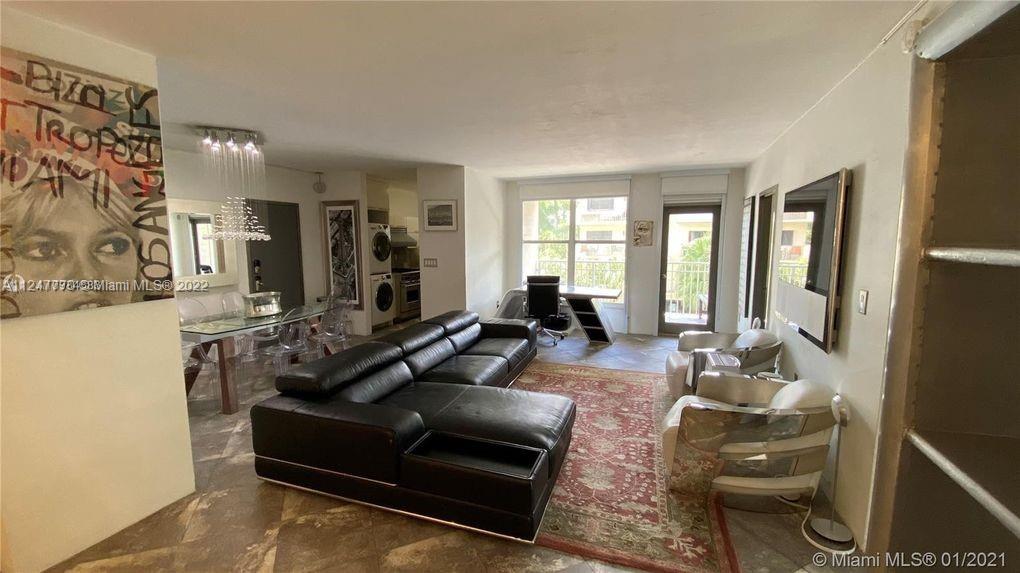 LINCOLN TOWERS CONDO - Residential Lease