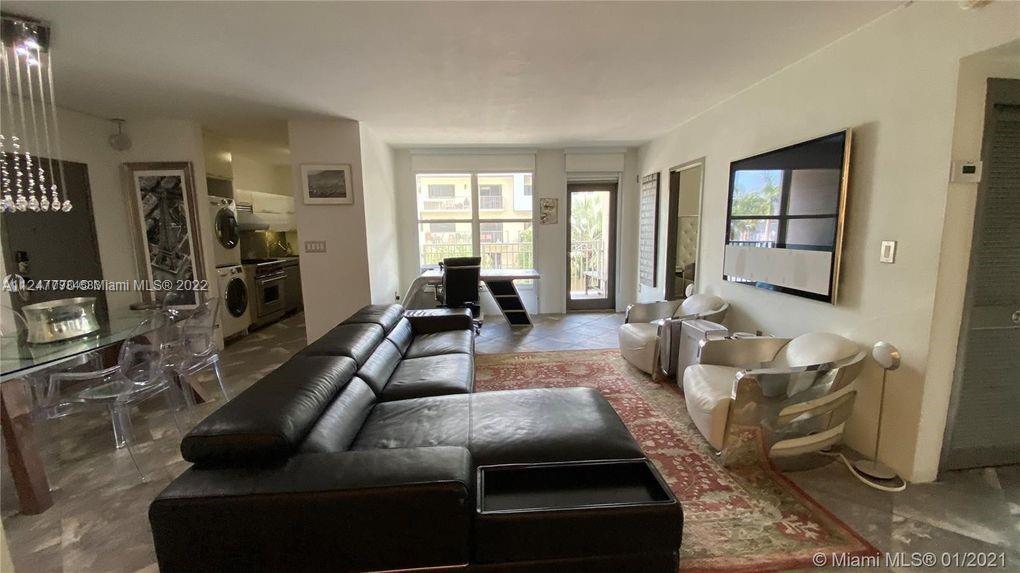 LINCOLN TOWERS CONDO - Residential Lease
