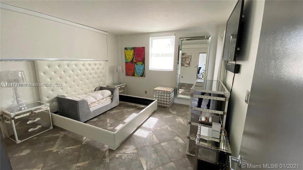 LINCOLN TOWERS CONDO - Residential Lease