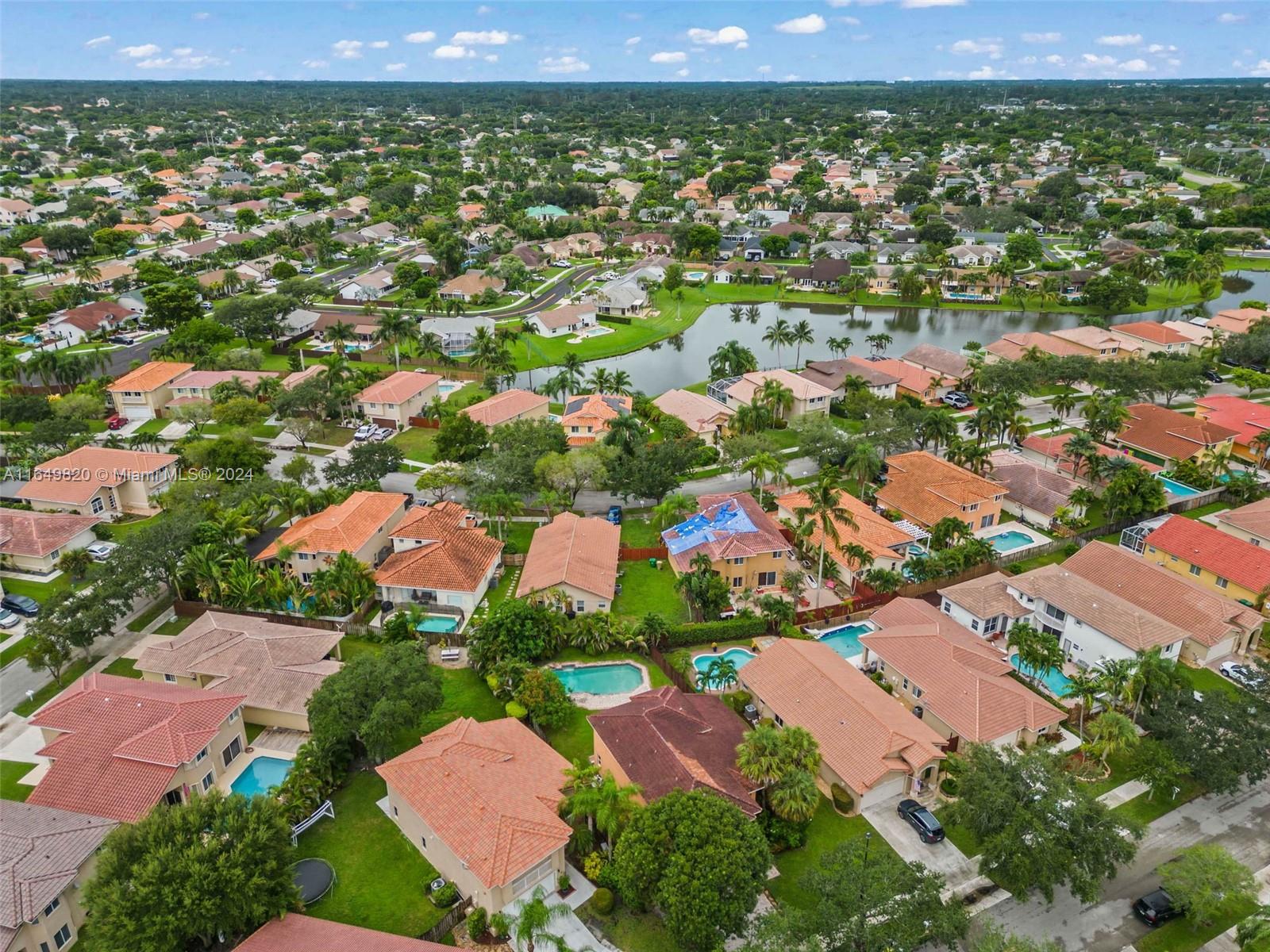GROVE COMMERCIAL CENTER - Residential