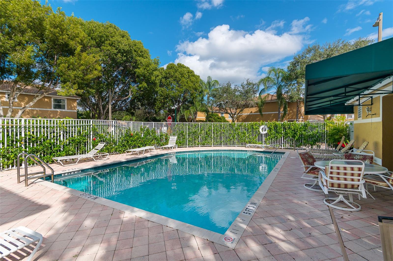 WATERFORD CROSSINGS - Residential Lease