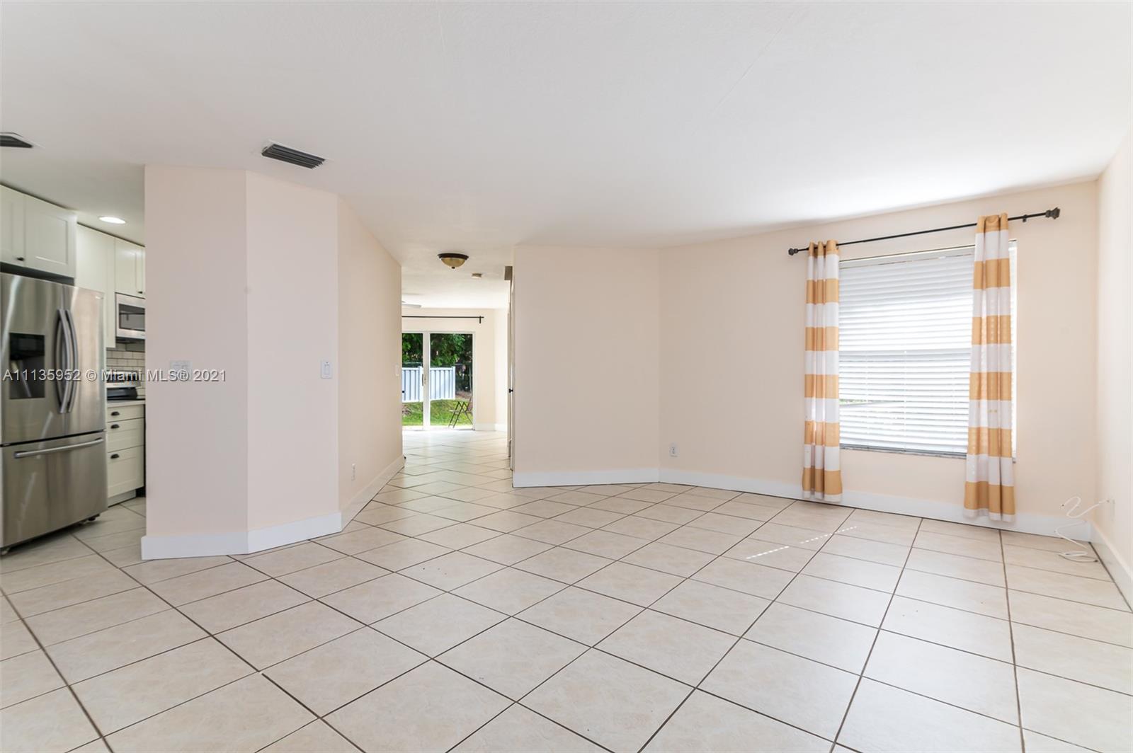 WATERFORD CROSSINGS - Residential Lease