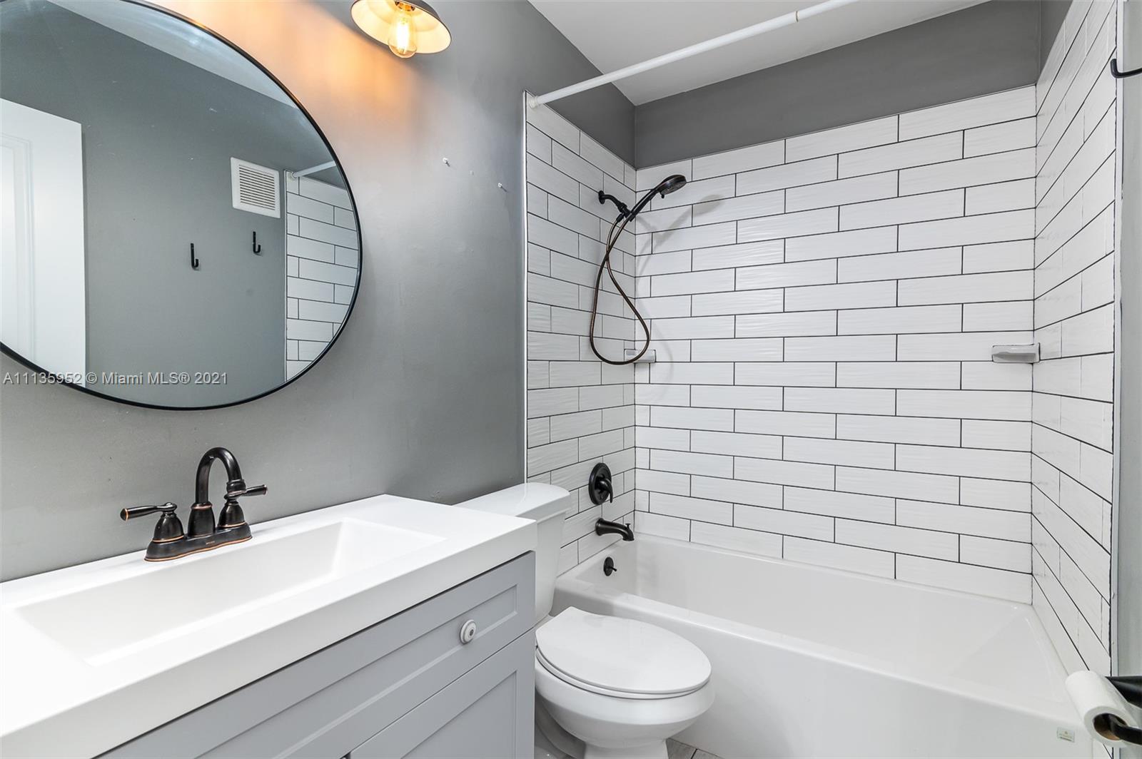 WATERFORD CROSSINGS - Residential Lease