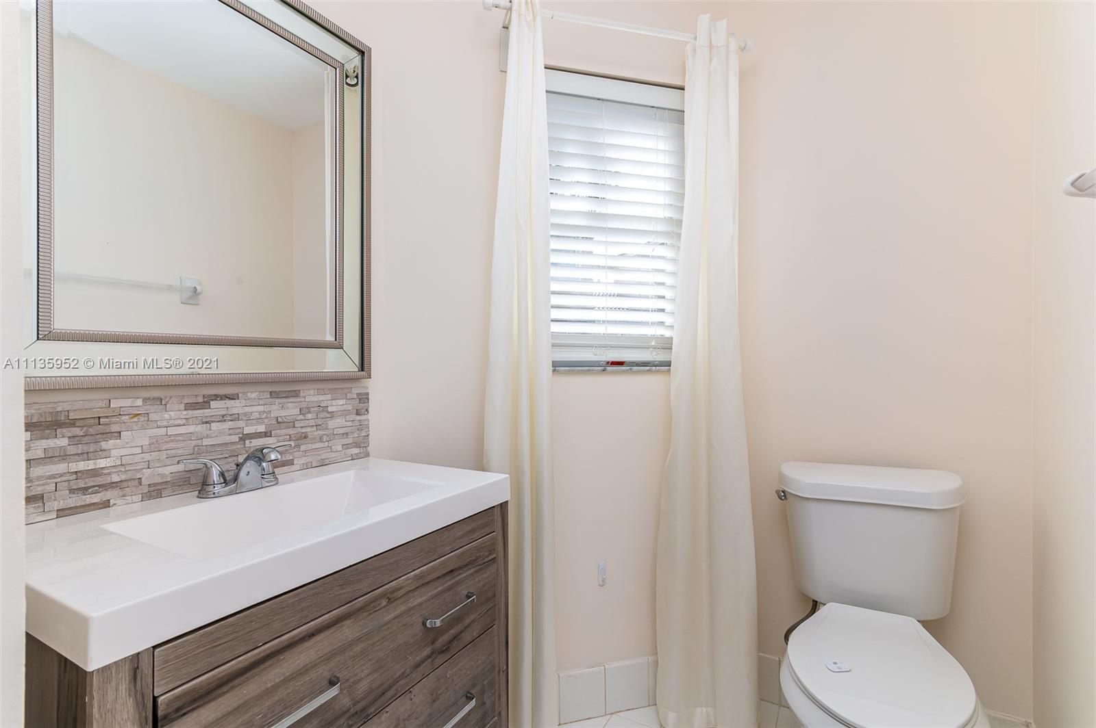 WATERFORD CROSSINGS - Residential Lease
