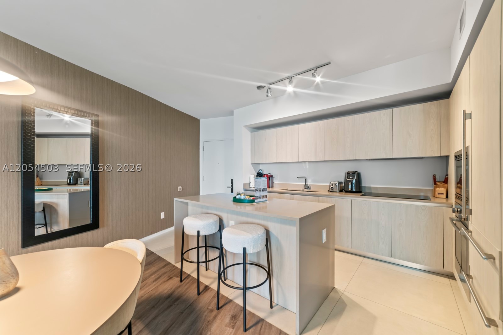 4111 SOUTH OCEAN DRIVE CO - Residential