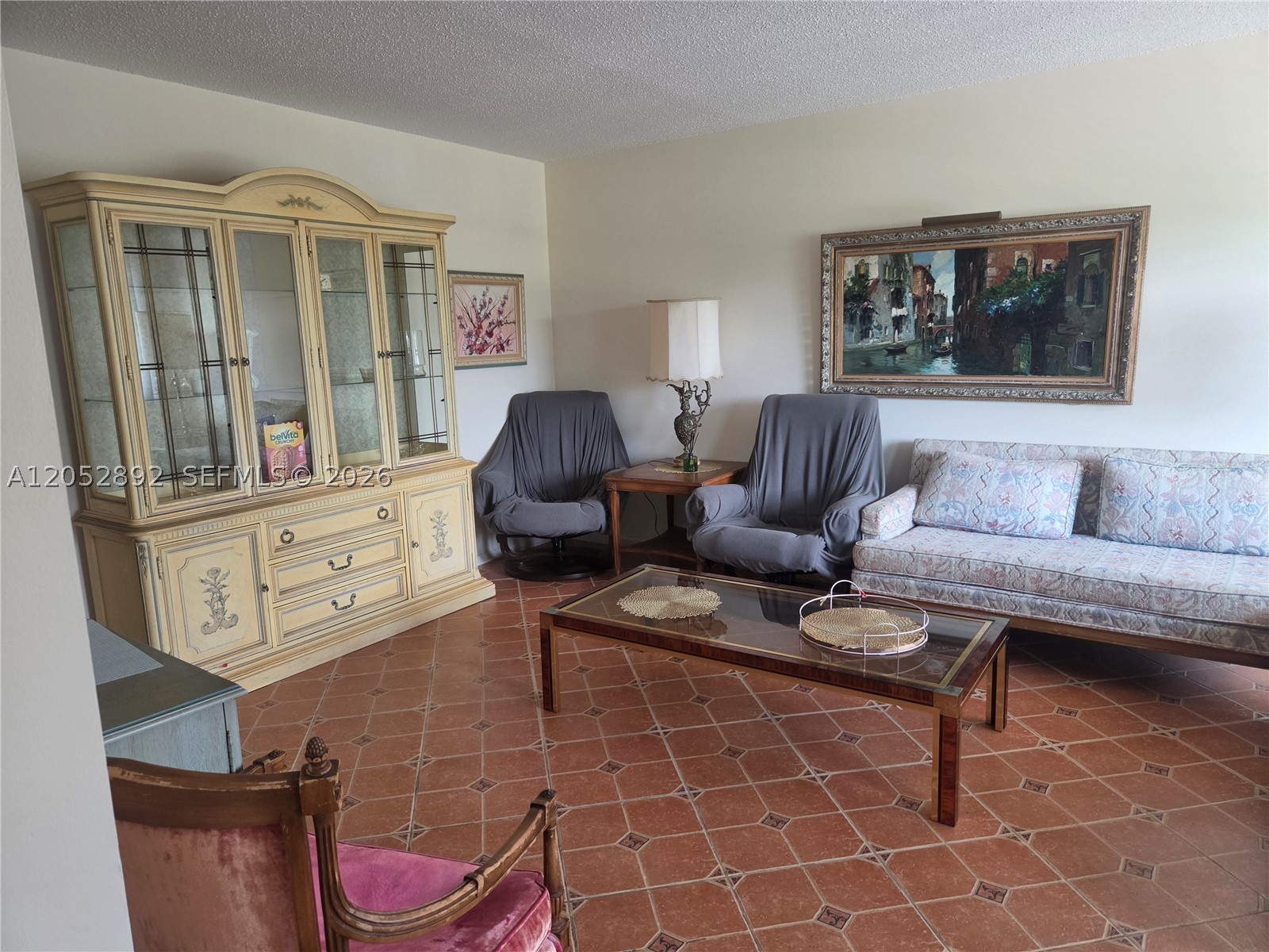 ASHBY D CONDO - Residential Lease