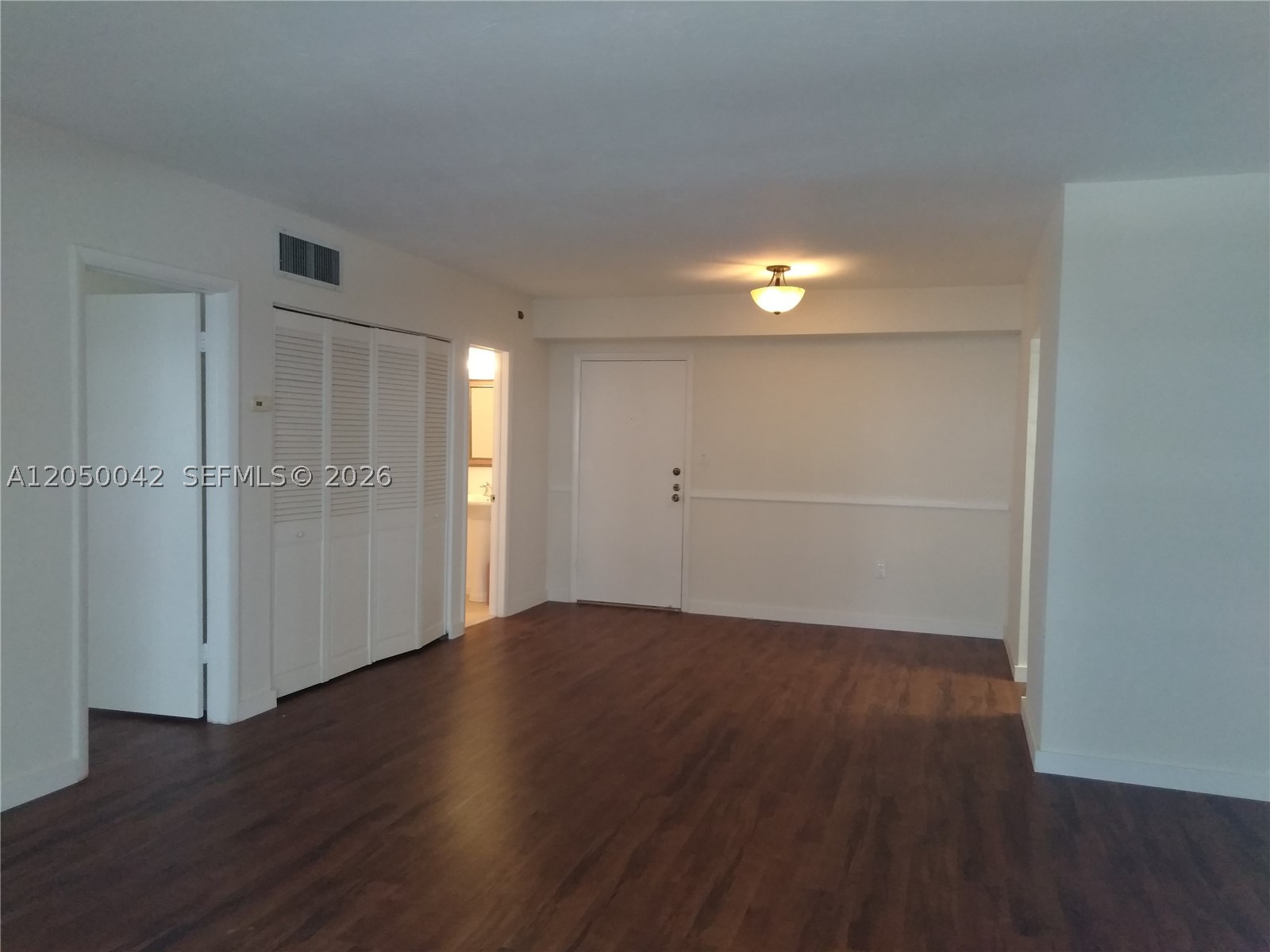 THE LEDGES CONDO - Residential Lease