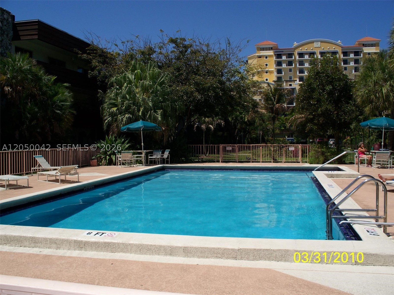 THE LEDGES CONDO - Residential Lease