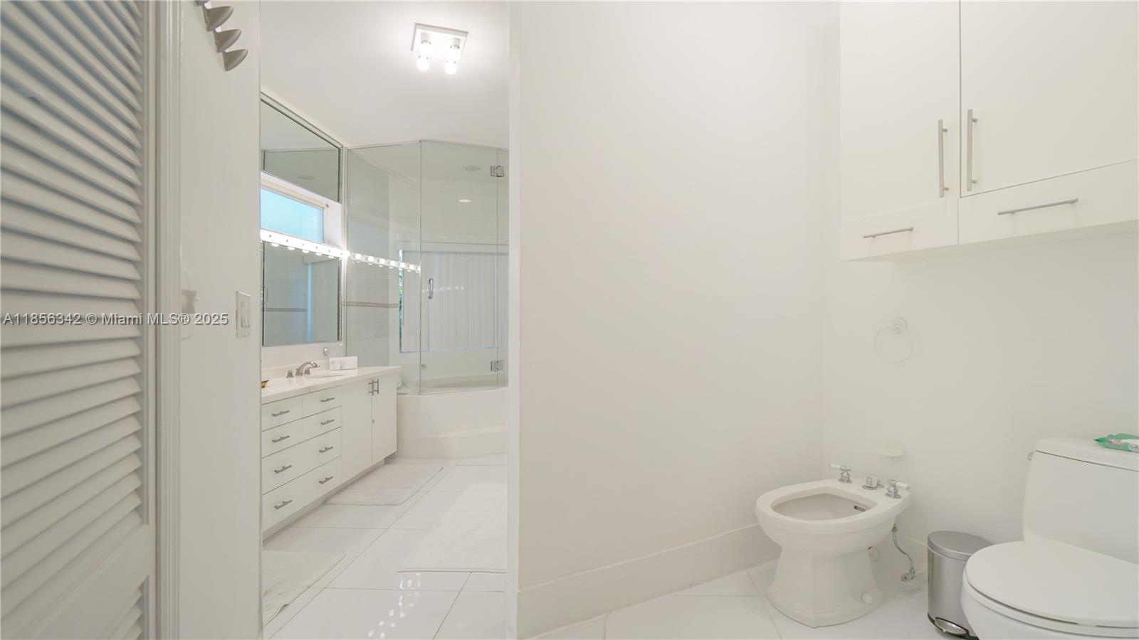 BISCAYNE KEY ESTATES - Residential