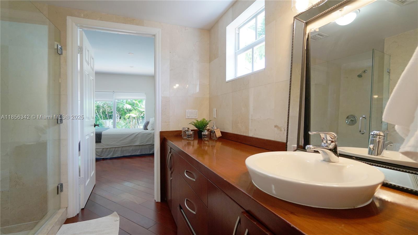BISCAYNE KEY ESTATES - Residential