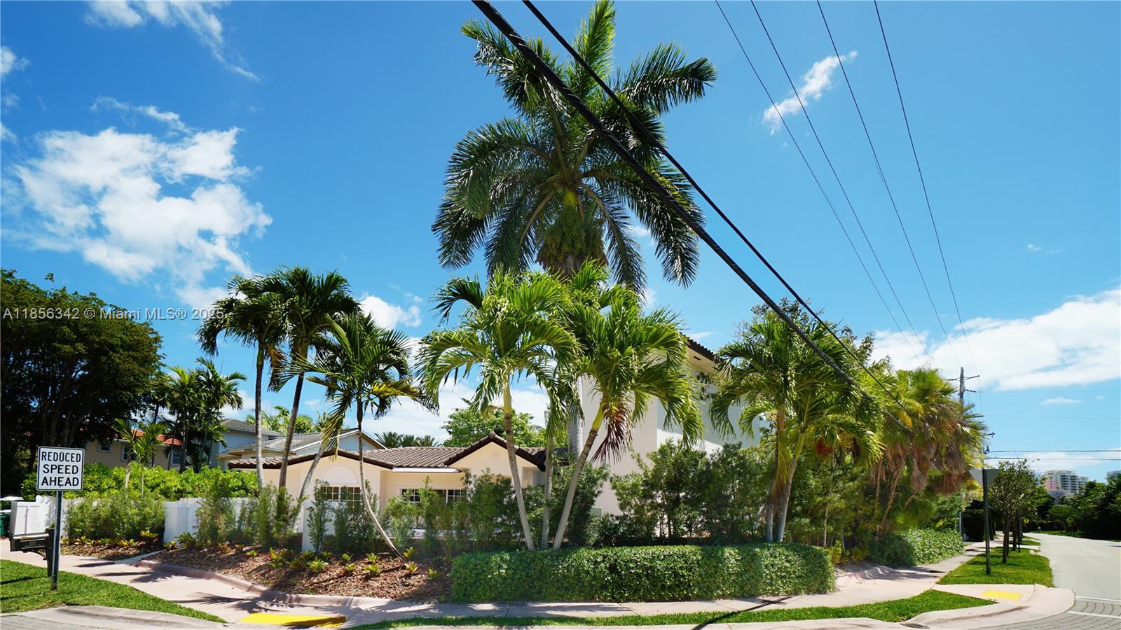 BISCAYNE KEY ESTATES - Residential