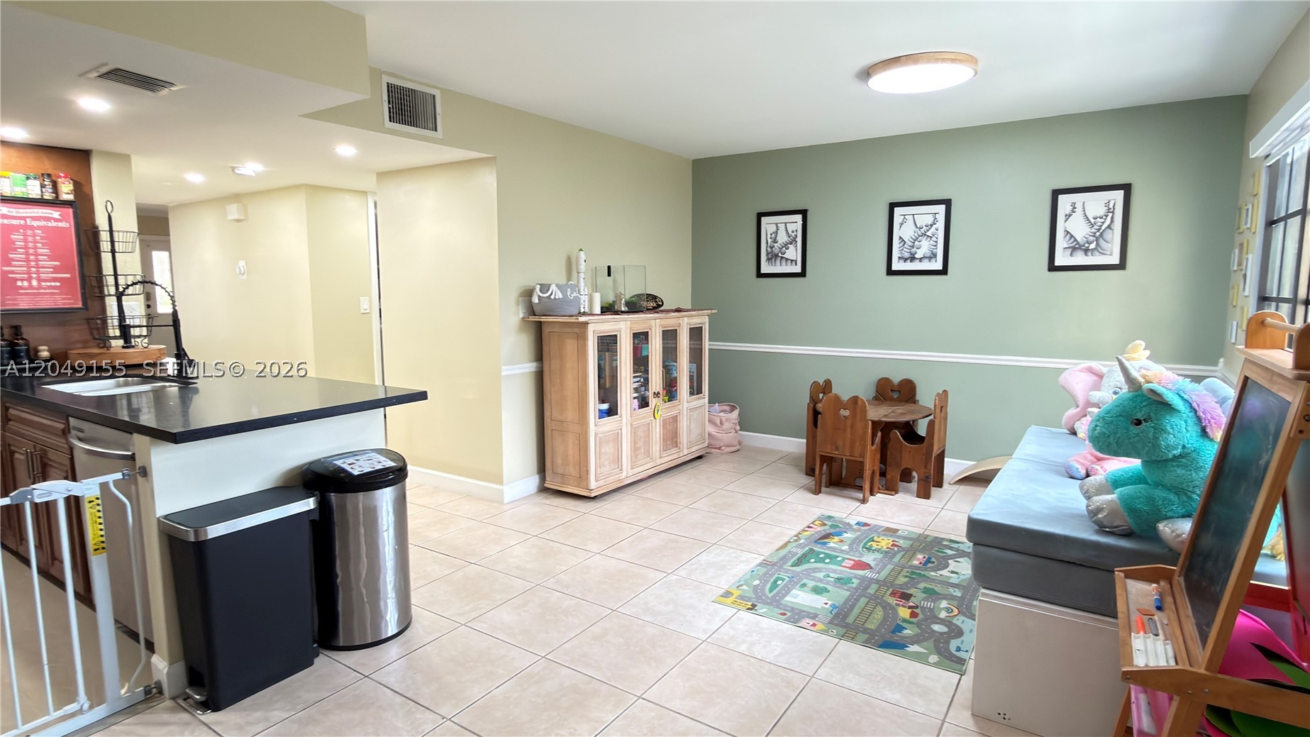 WELLEBY UNIT SIX - Residential
