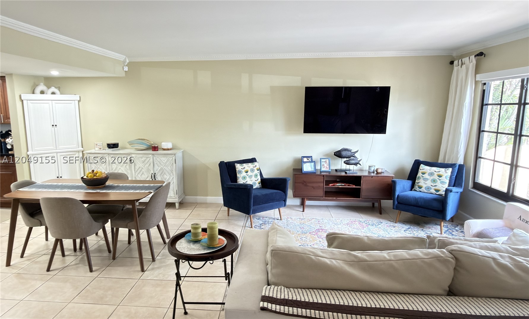 WELLEBY UNIT SIX - Residential