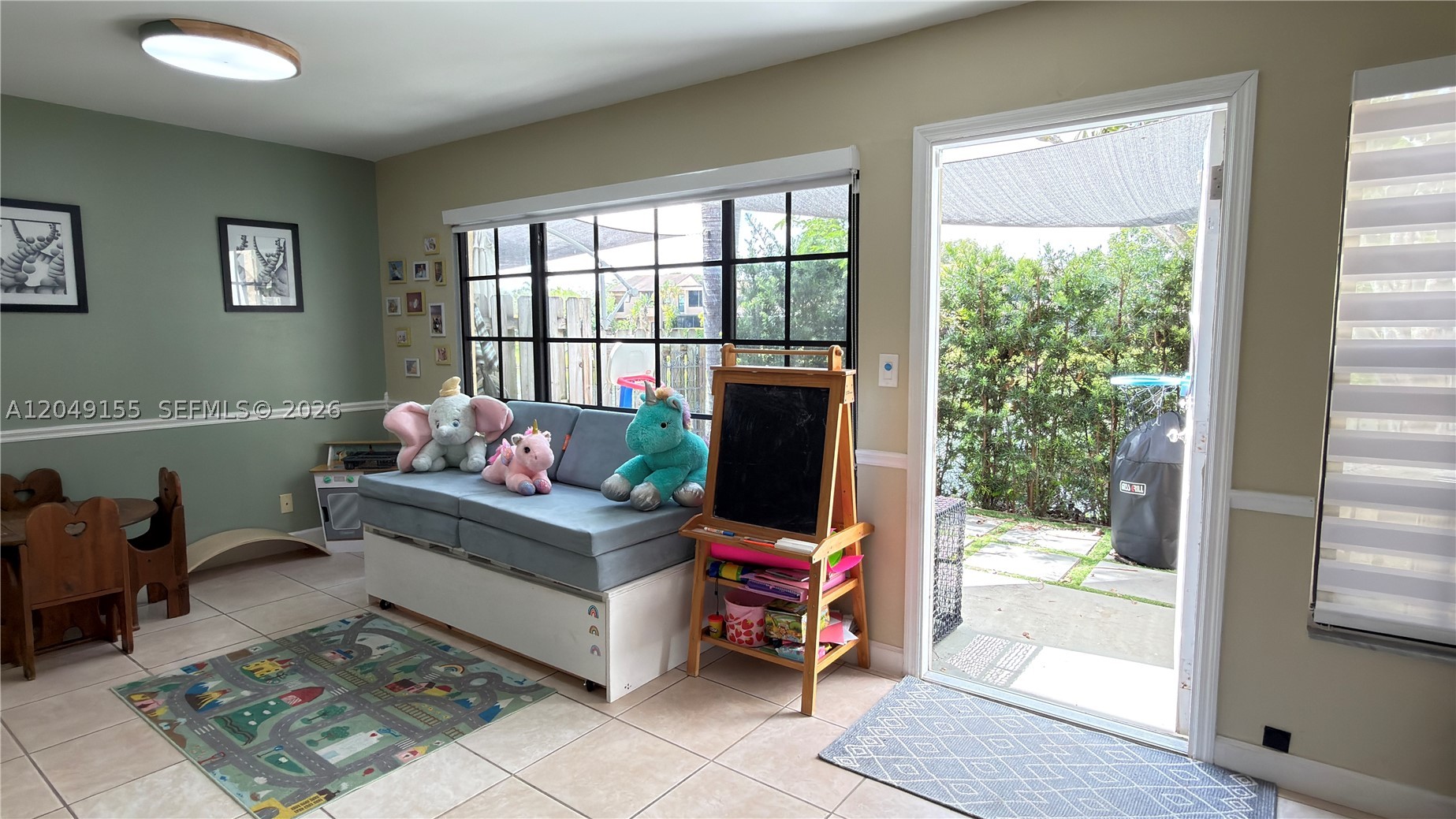WELLEBY UNIT SIX - Residential