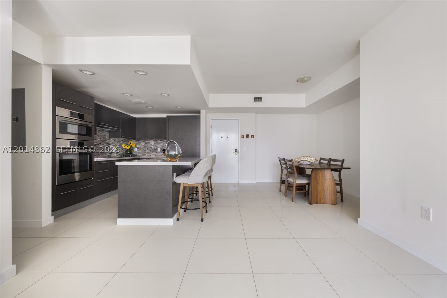 MIDTOWN AT DORAL - Residential