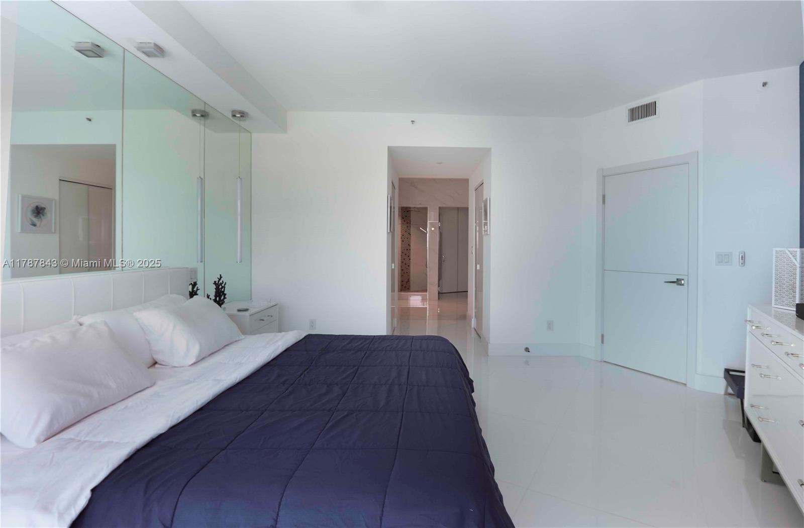 PORTOFINO TOWER CONDO - Residential Lease