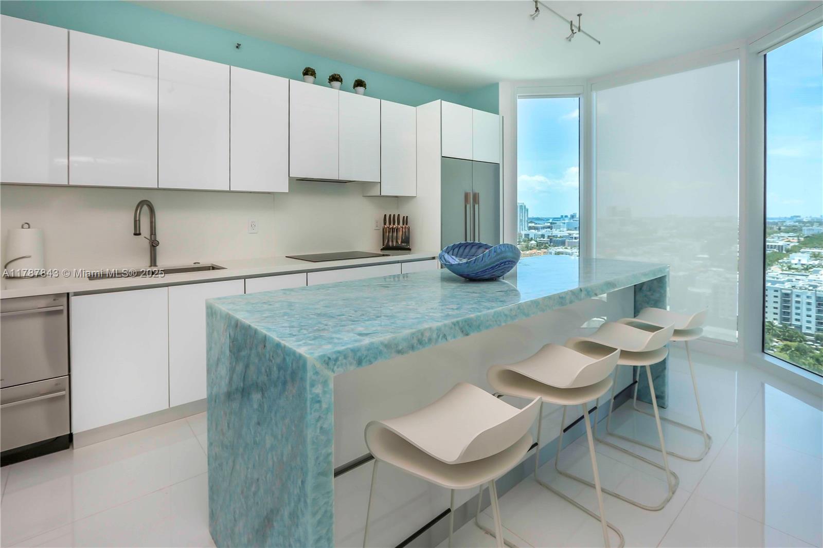 PORTOFINO TOWER CONDO - Residential Lease