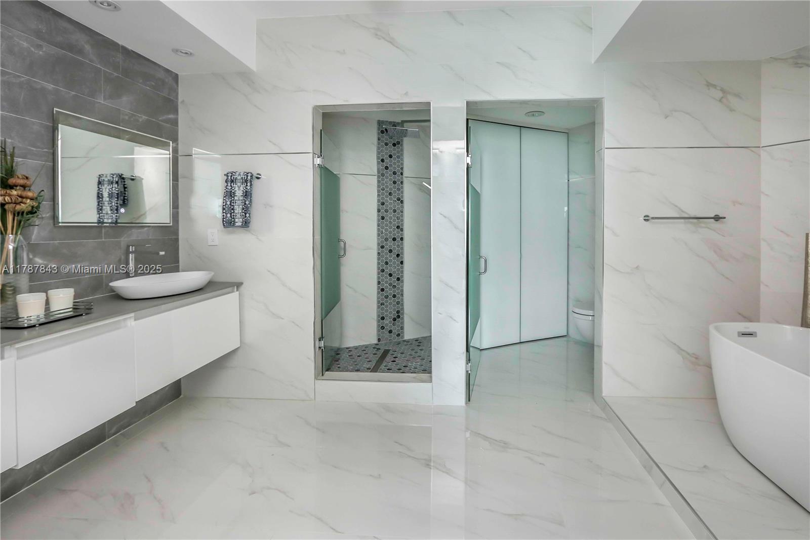 PORTOFINO TOWER CONDO - Residential Lease