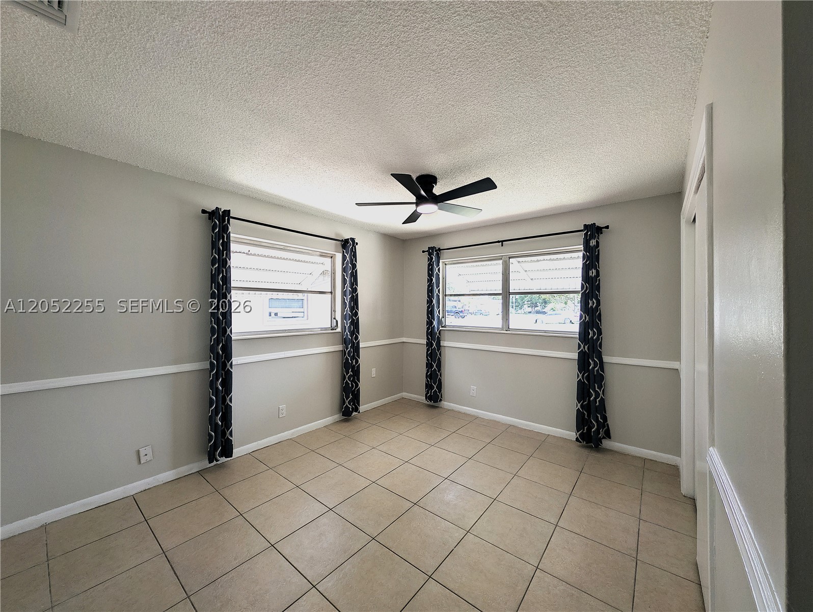 KIMBERLY VILLAGE SEC ONE - Residential Lease