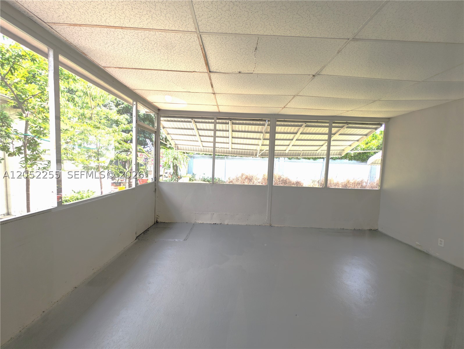 KIMBERLY VILLAGE SEC ONE - Residential Lease