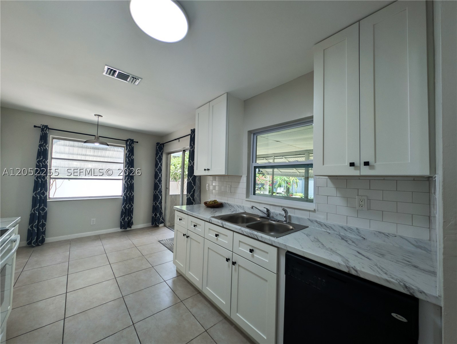 KIMBERLY VILLAGE SEC ONE - Residential Lease