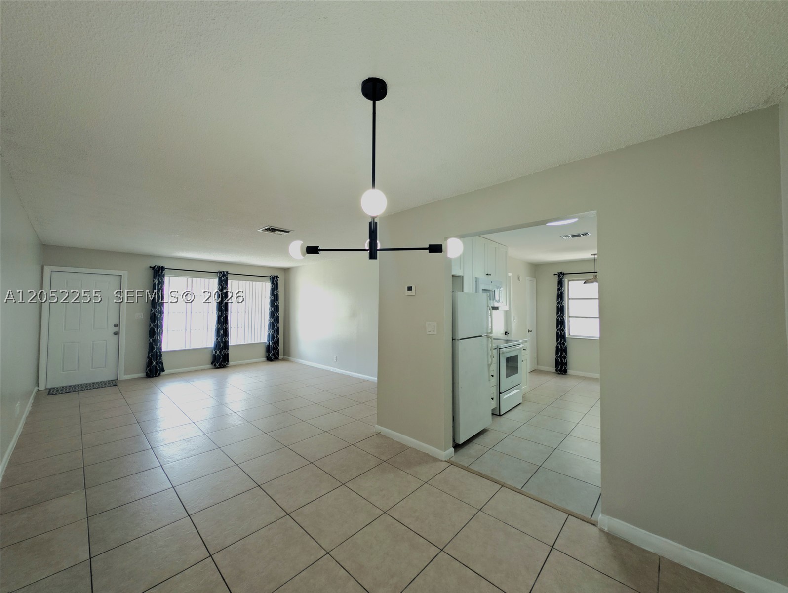 KIMBERLY VILLAGE SEC ONE - Residential Lease