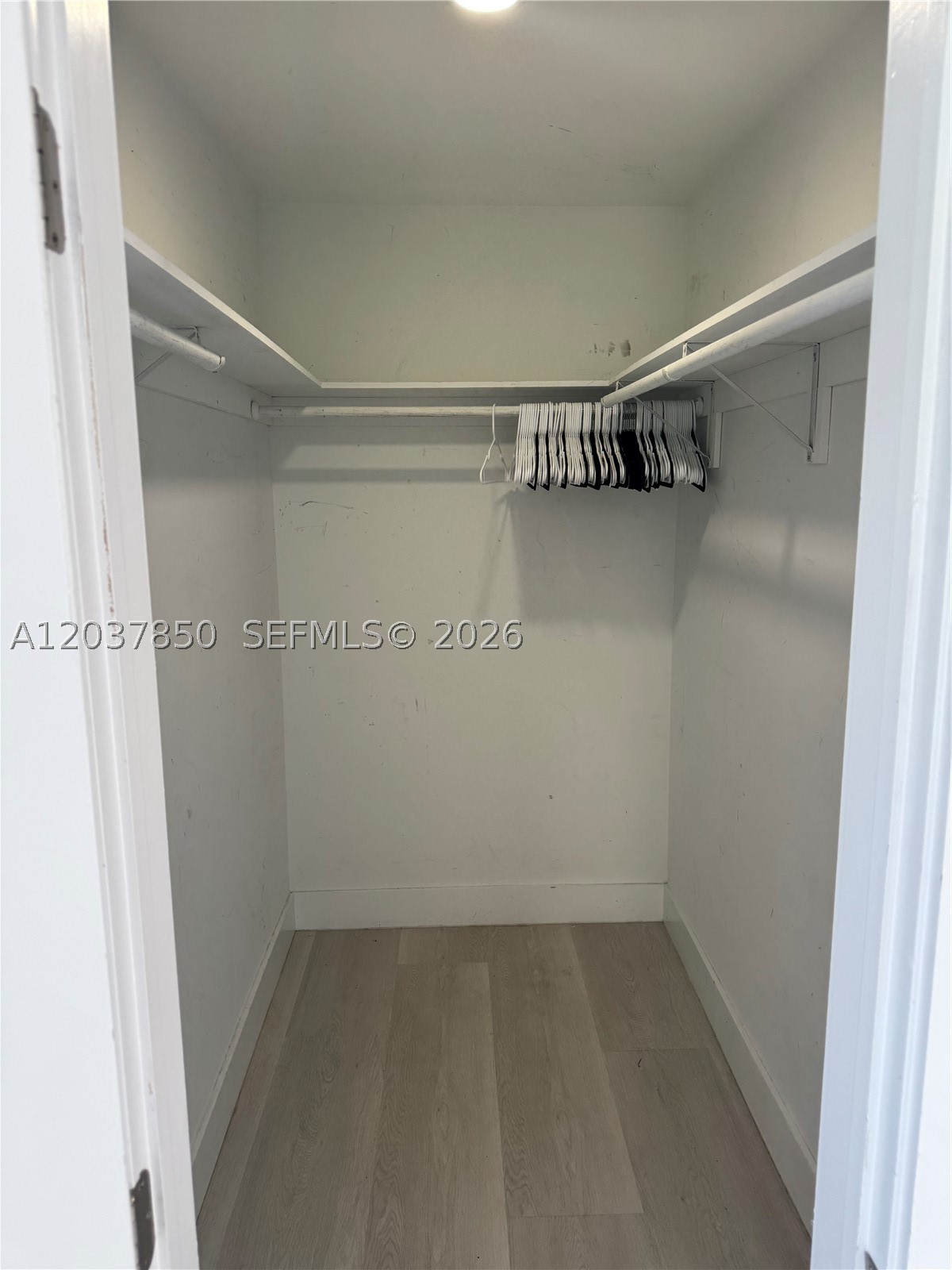 TREASURE IS 1ST ADDN PORT - Residential Lease