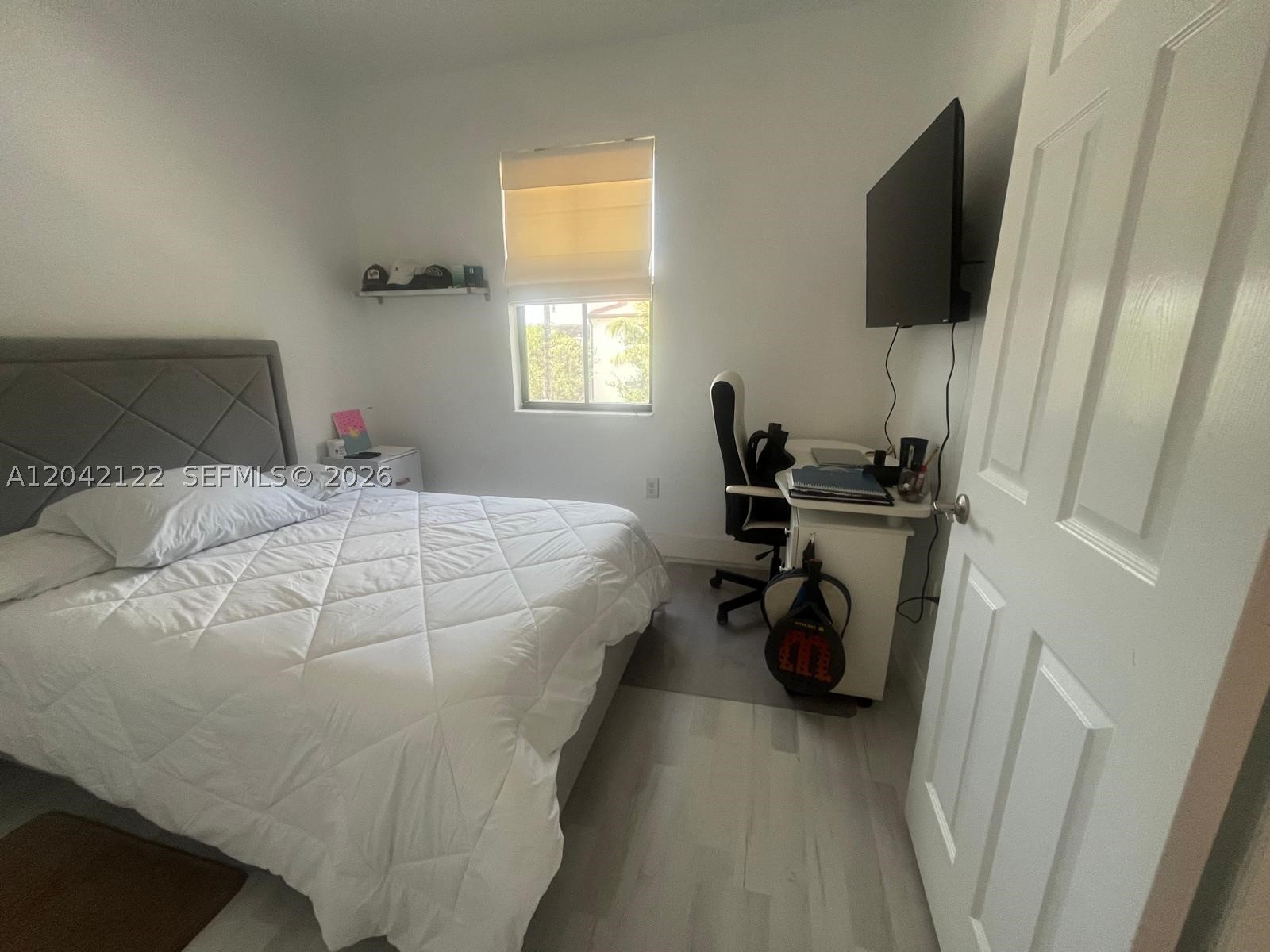 DORAL BREEZE - Residential Lease