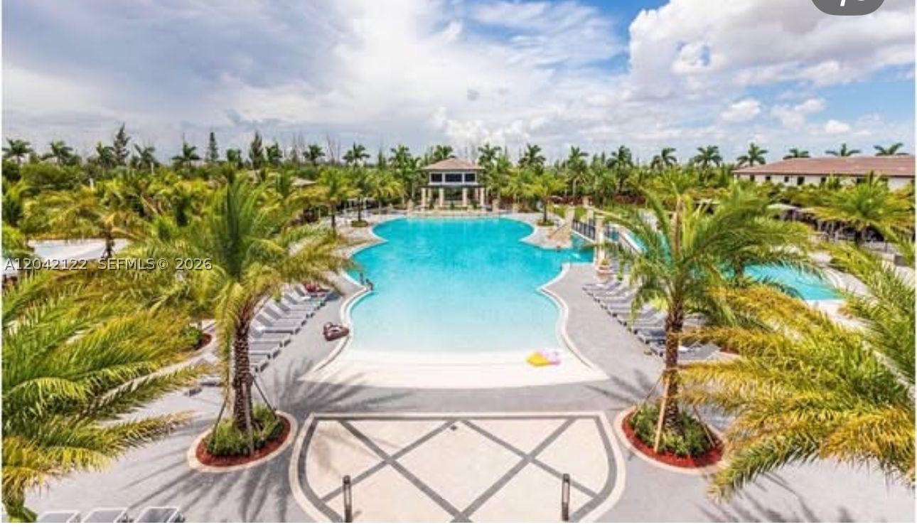DORAL BREEZE - Residential Lease