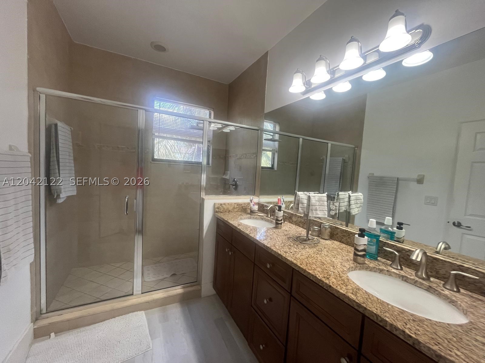 DORAL BREEZE - Residential Lease