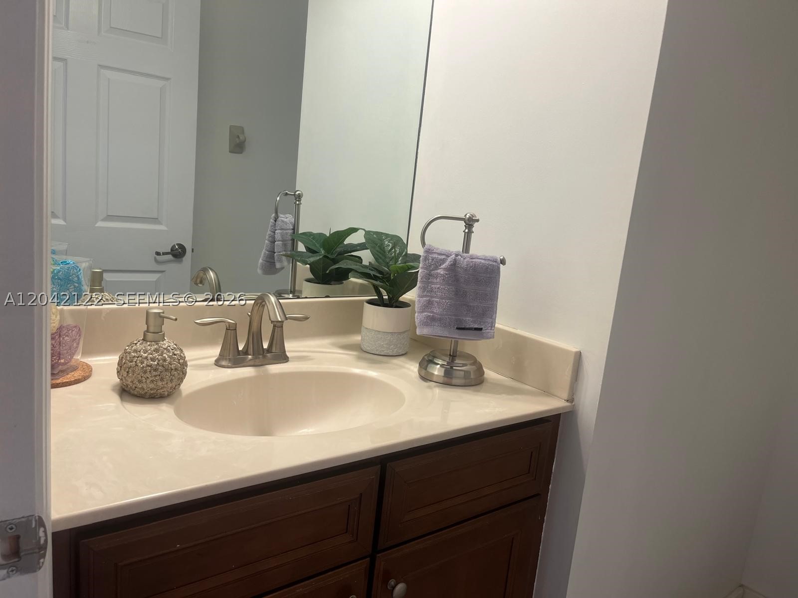 DORAL BREEZE - Residential Lease