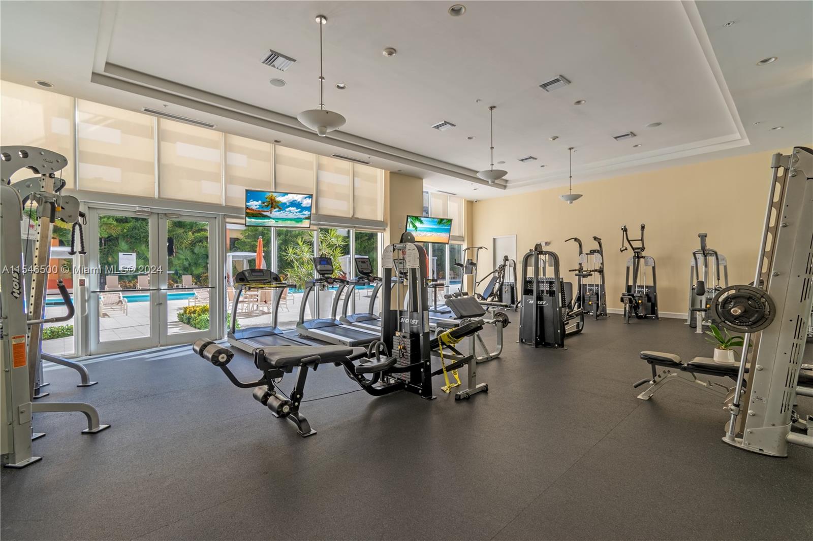 VENTURE AT AVENTURA EAST - Residential