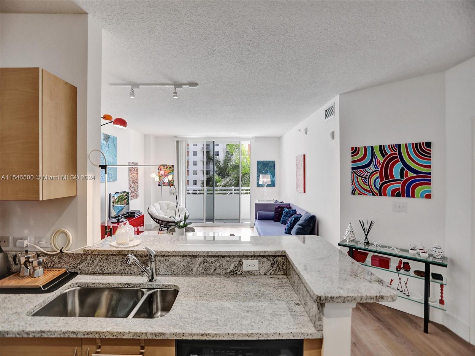 VENTURE AT AVENTURA EAST - Residential