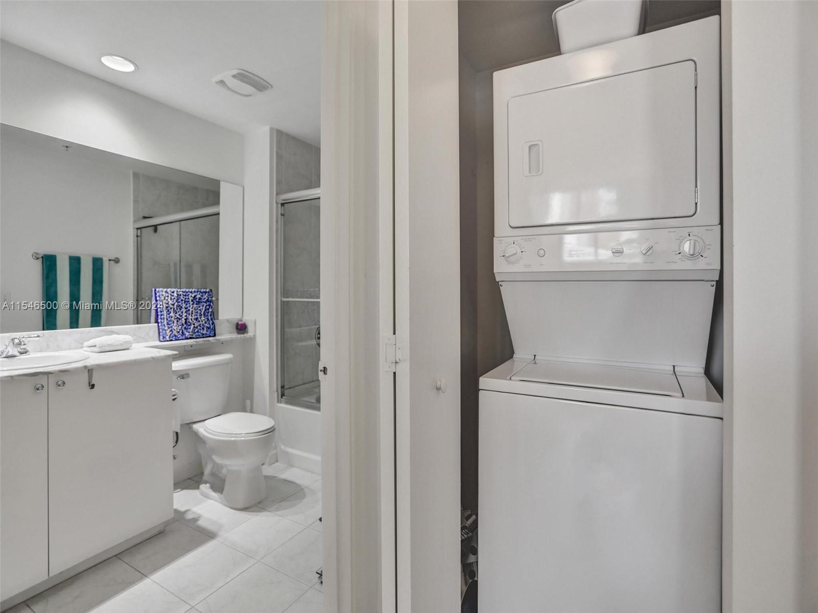 VENTURE AT AVENTURA EAST - Residential