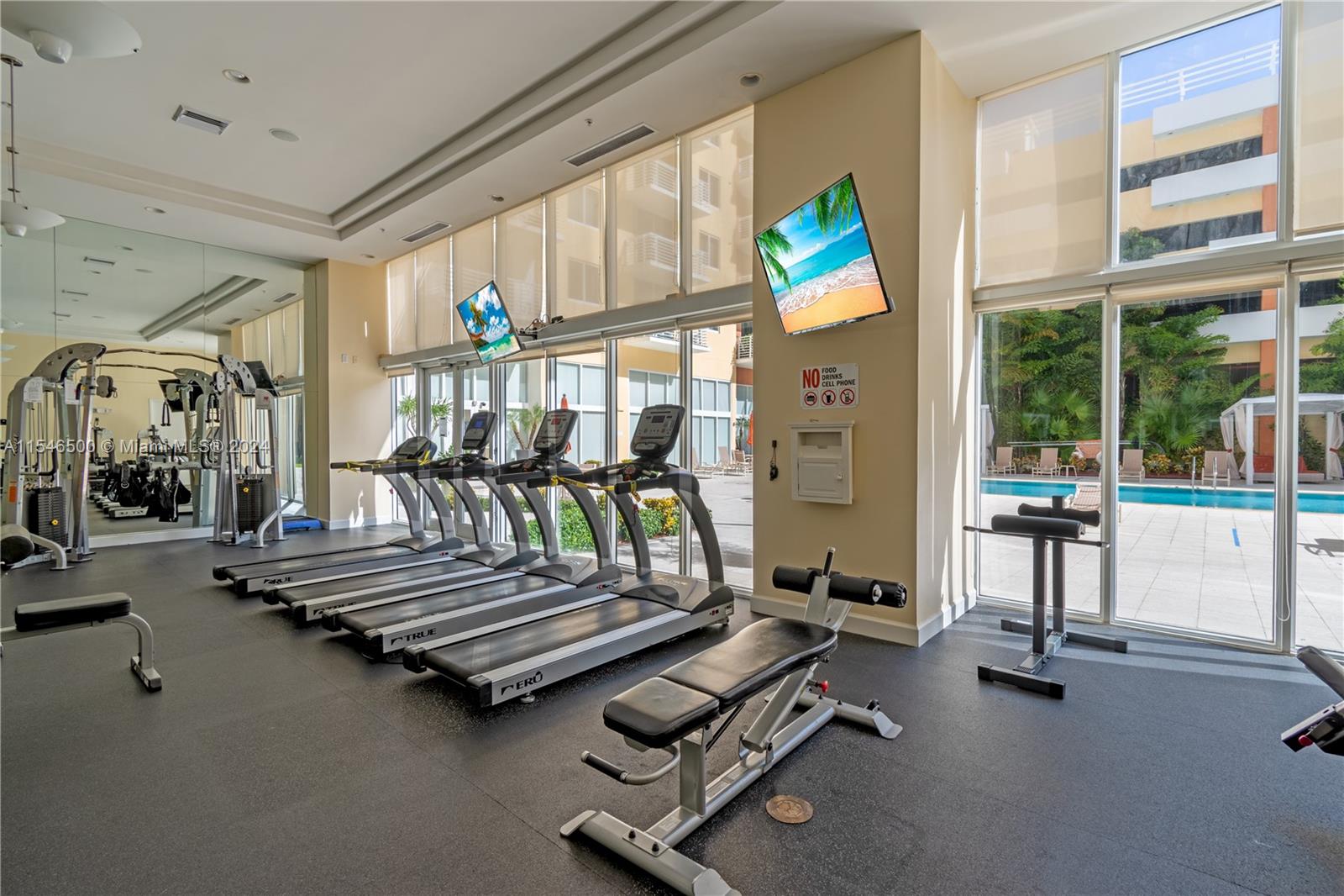 VENTURE AT AVENTURA EAST - Residential