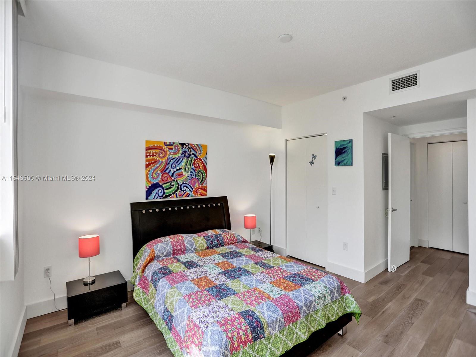 VENTURE AT AVENTURA EAST - Residential