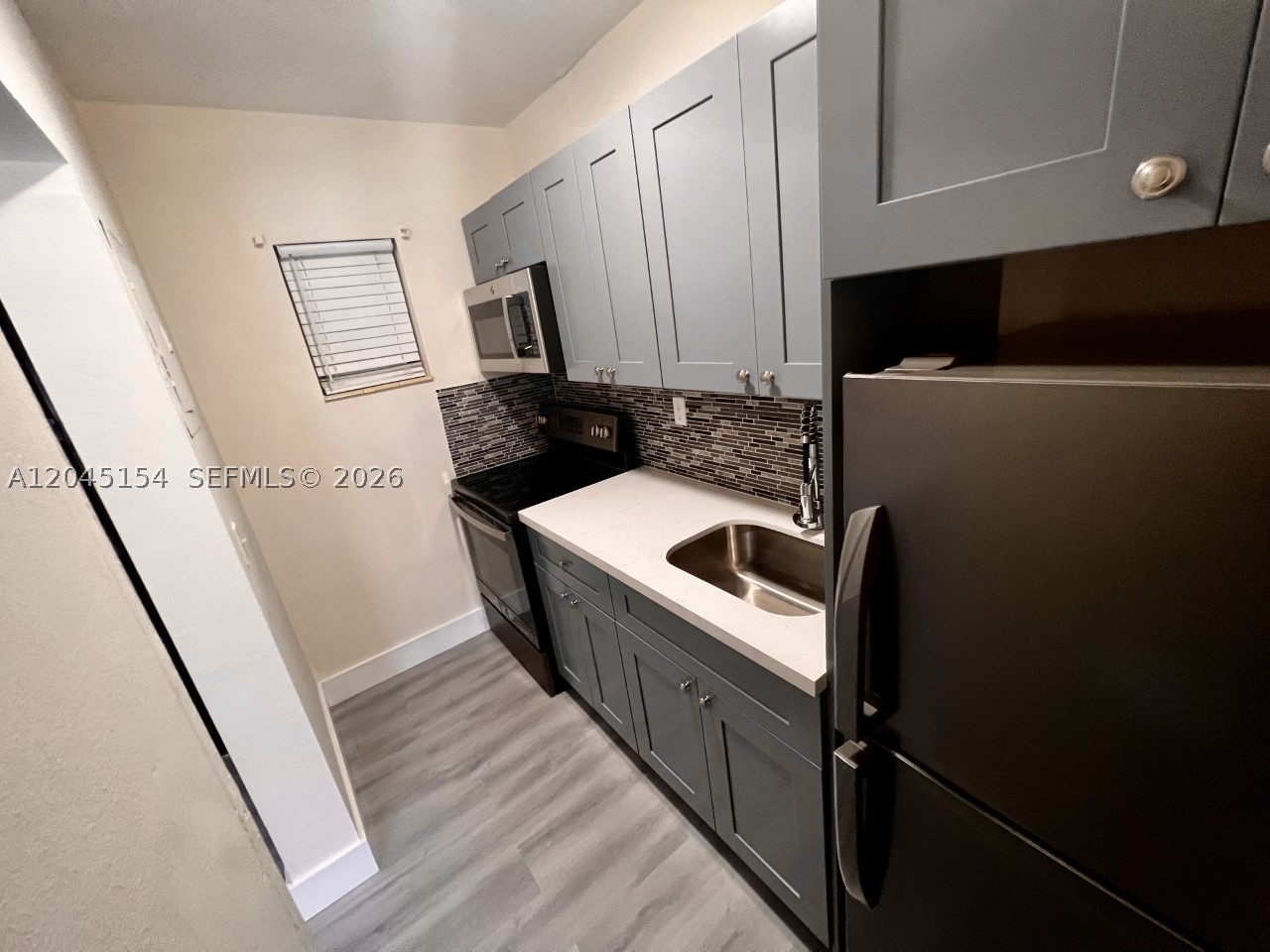C GAB DOUGLAS SEC - Residential Lease
