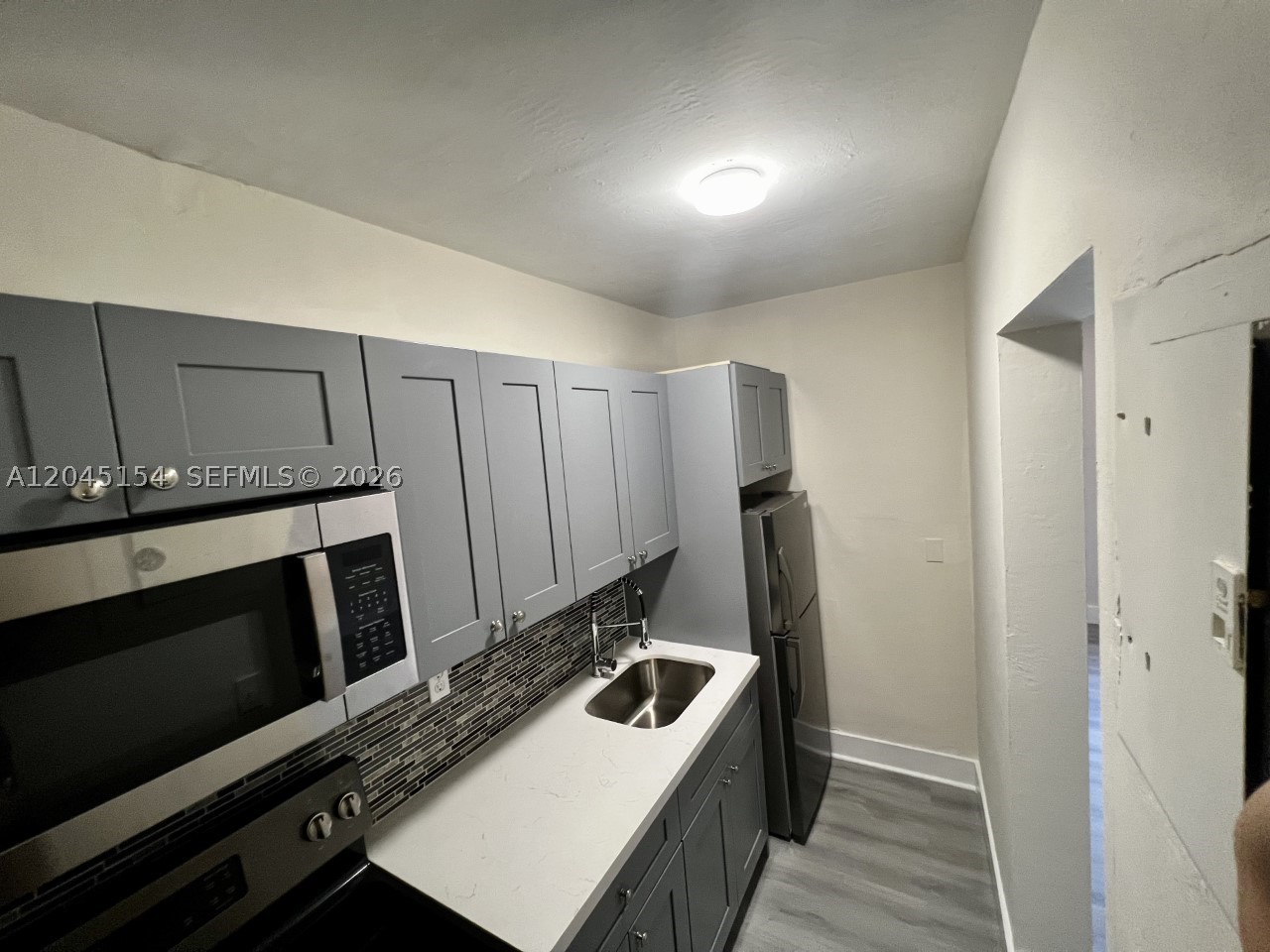 C GAB DOUGLAS SEC - Residential Lease