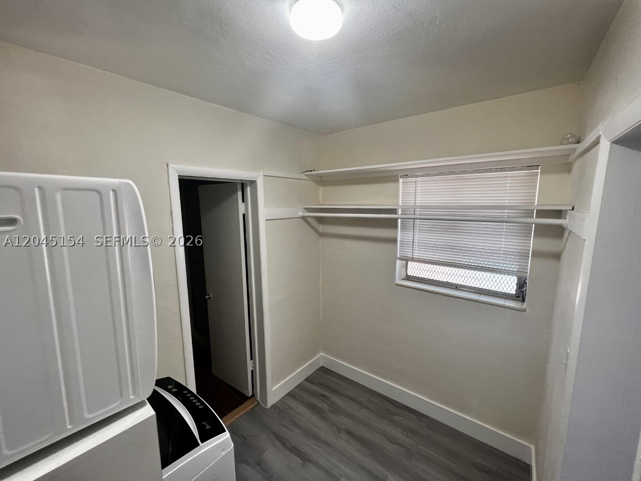 C GAB DOUGLAS SEC - Residential Lease