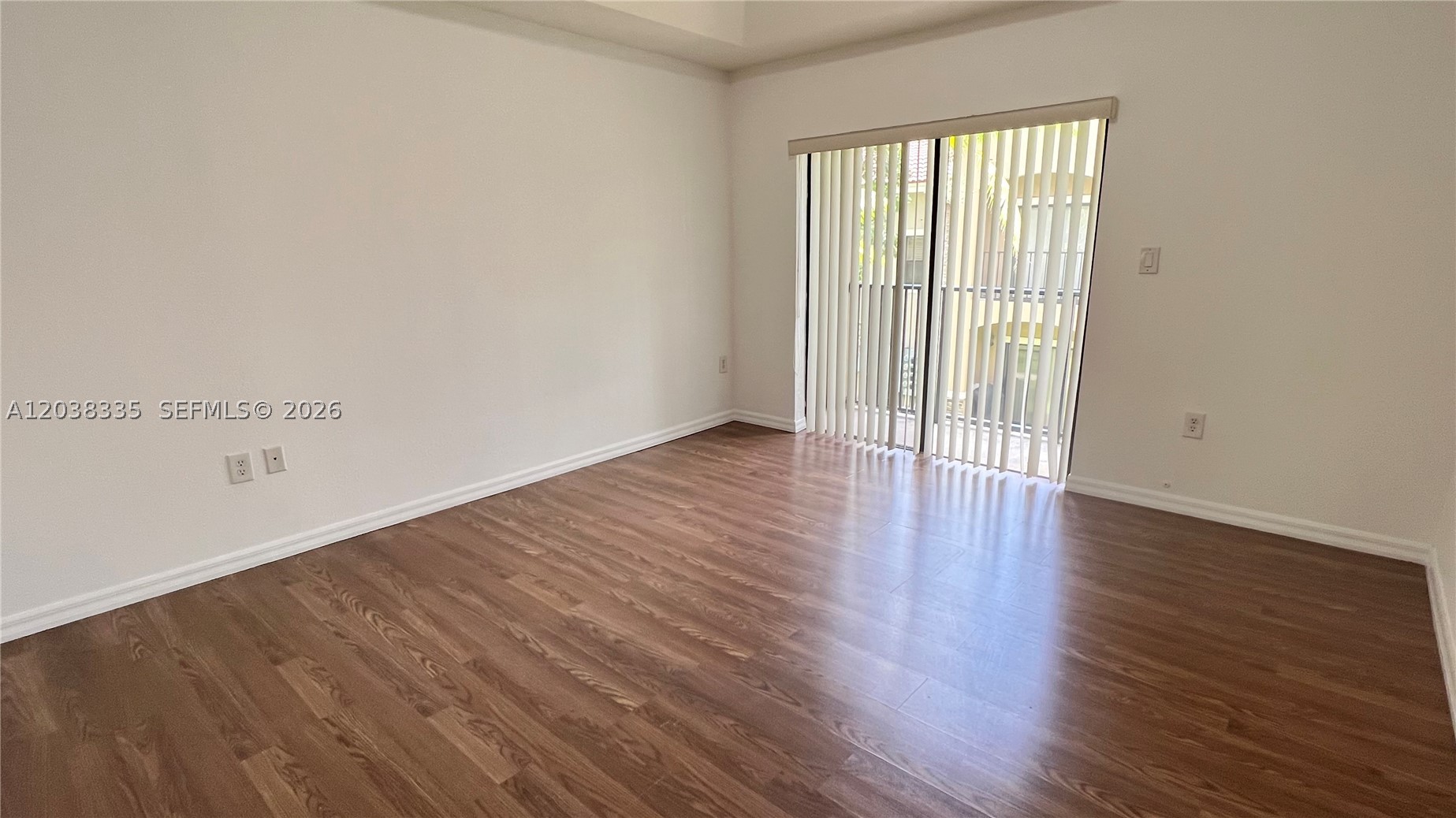 THE COURTS AT BAYSHORE I - Residential
