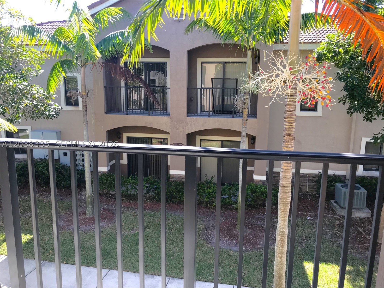 THE COURTS AT BAYSHORE I - Residential