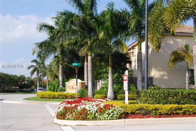 THE COURTS AT BAYSHORE I - Residential
