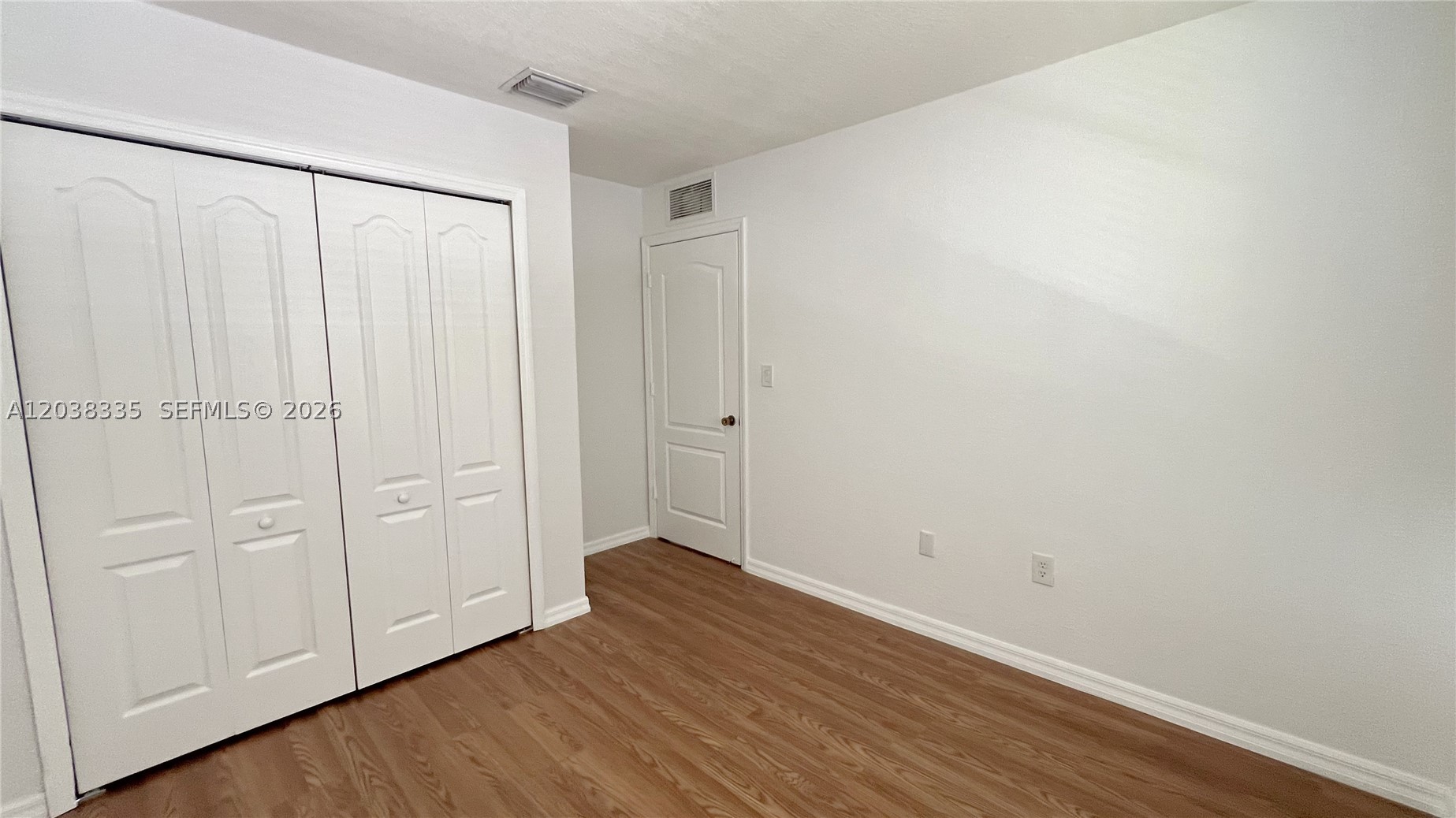 THE COURTS AT BAYSHORE I - Residential