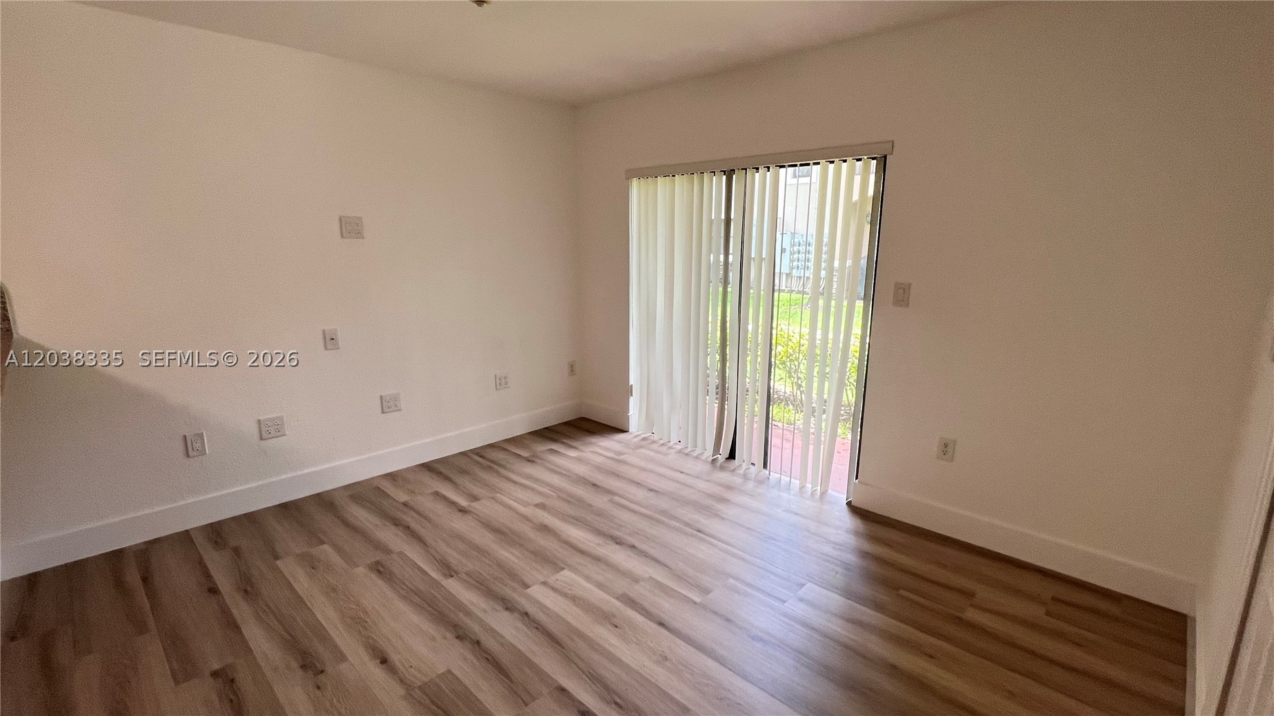 THE COURTS AT BAYSHORE I - Residential