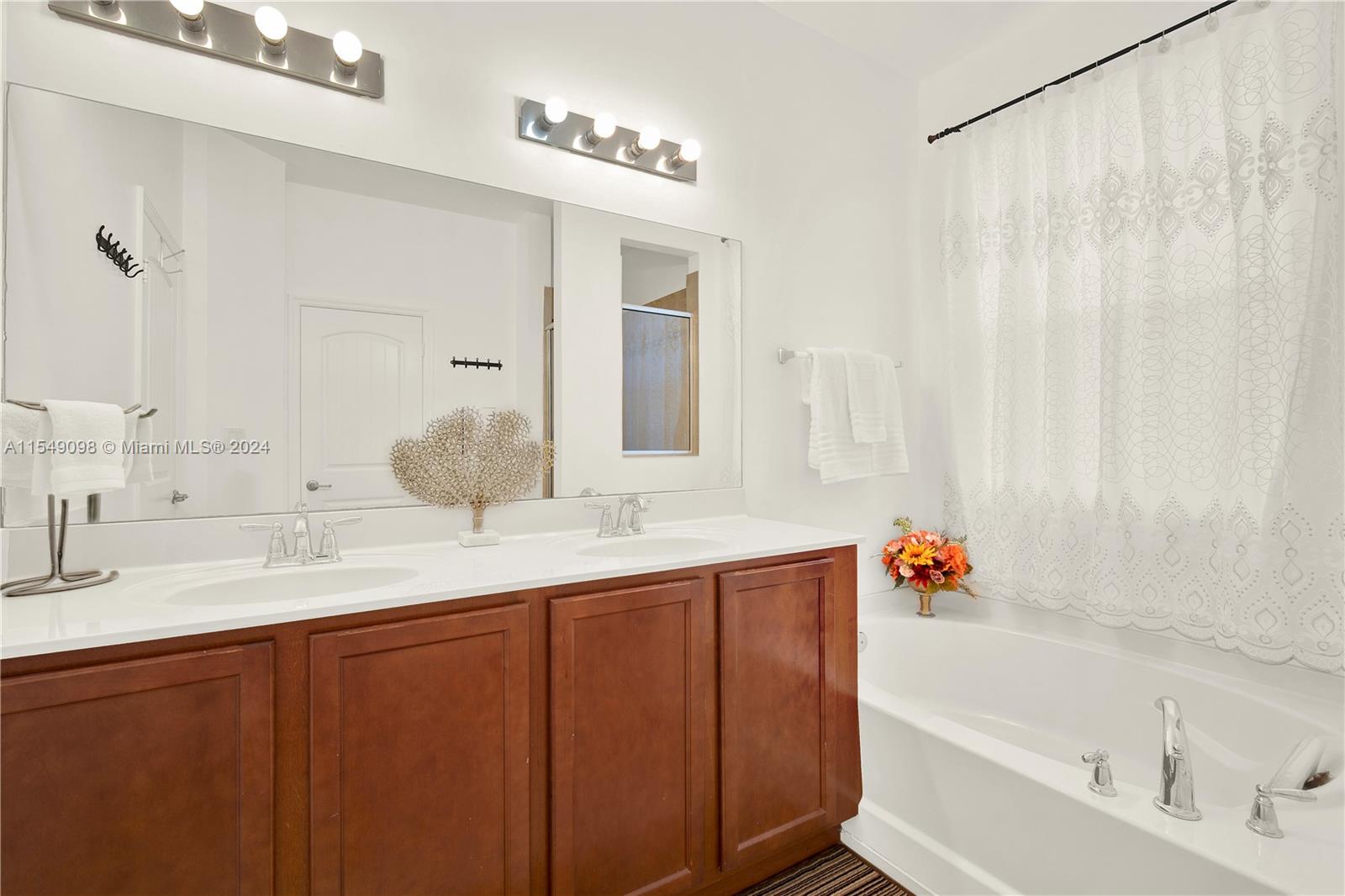 EVERGREEN GARDEN ESTATES - Residential