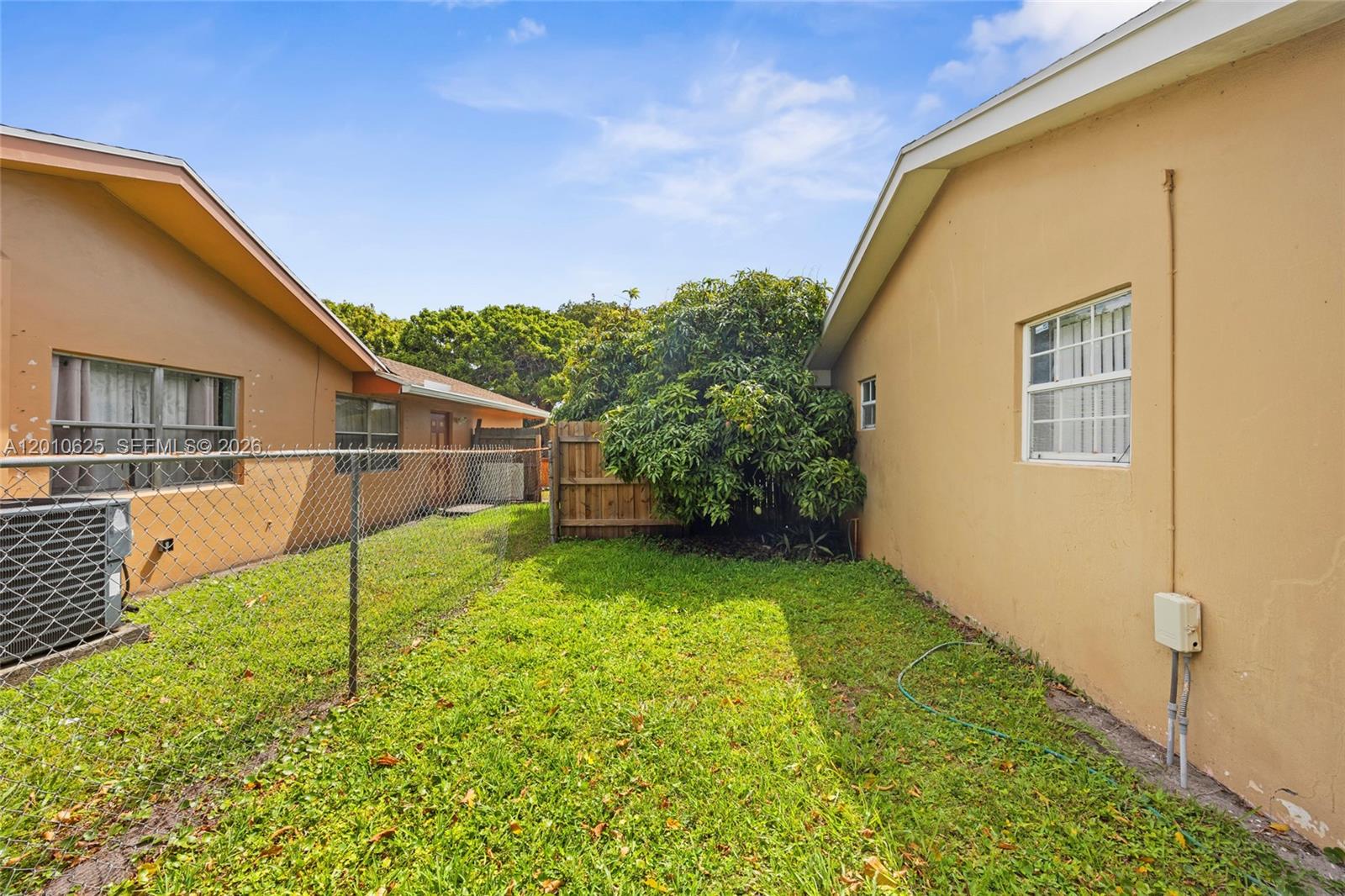 WESTFIELD AT WPB - Residential
