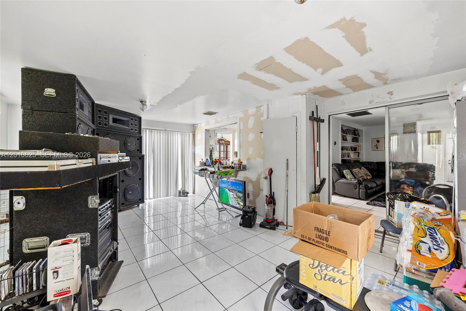 WESTFIELD AT WPB - Residential